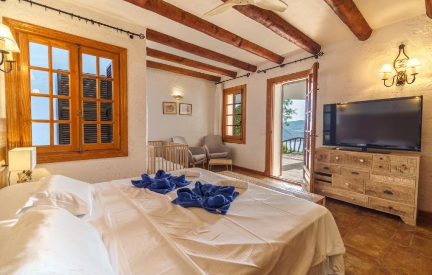 Villa di lusso sulla spiaggia di Fornells