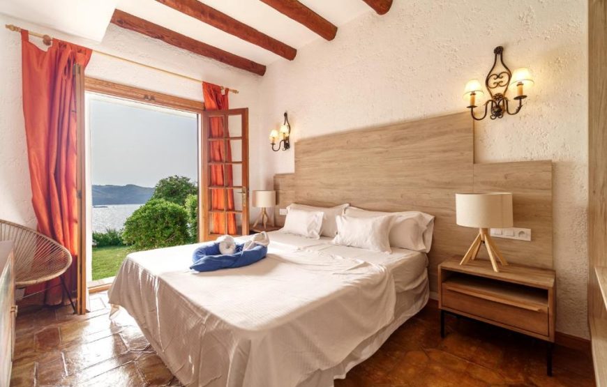 Villa di lusso sulla spiaggia di Fornells