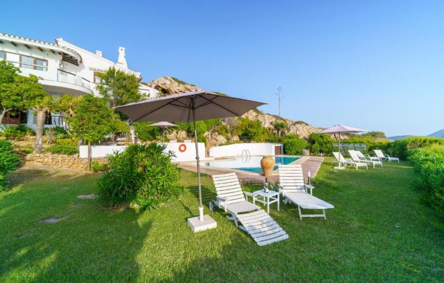 Villa di lusso sulla spiaggia di Fornells