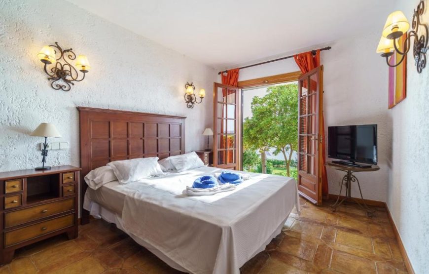 Villa di lusso sulla spiaggia di Fornells