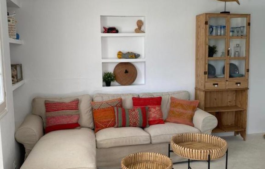 Es Chalet