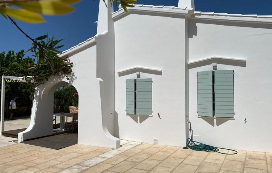 Es Chalet