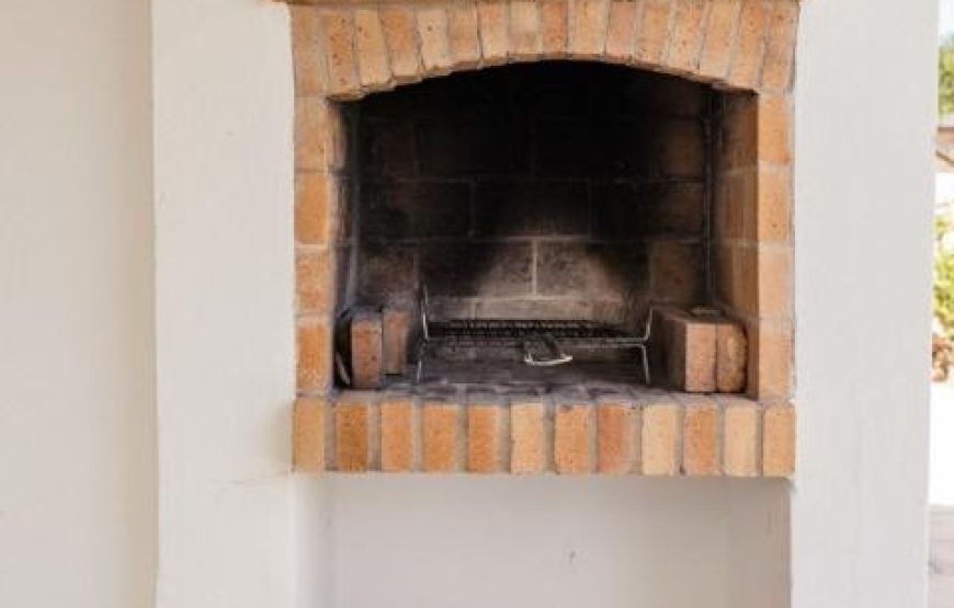 Es Chalet