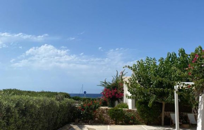 Es Chalet
