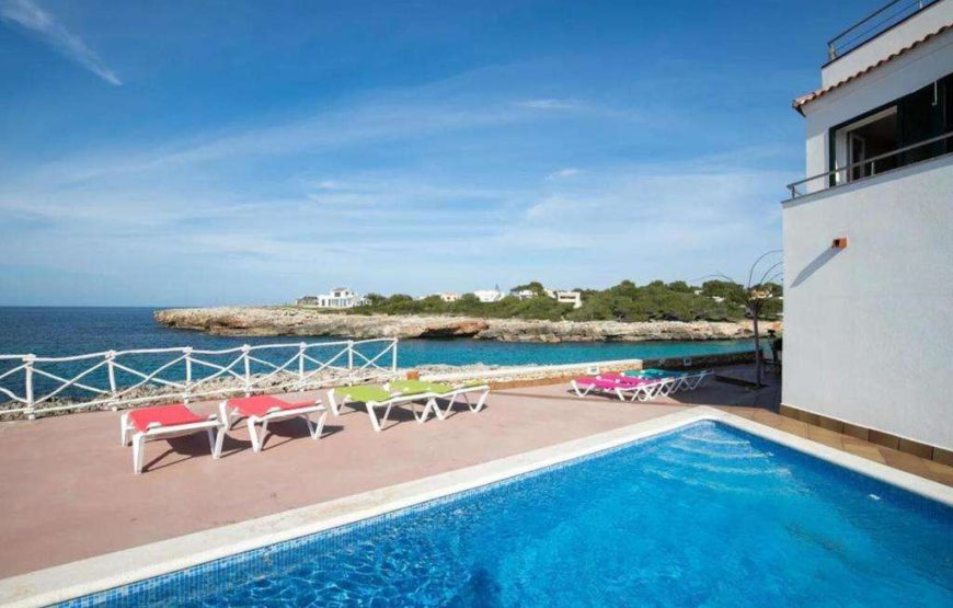 Menurka – Cala Blanca