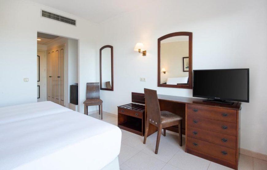 Hotel Valentin Son Bou