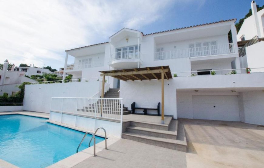 Villa Serpentona