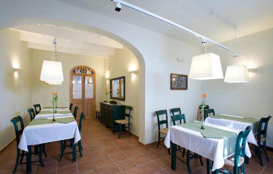 Hotel Es Mercadal