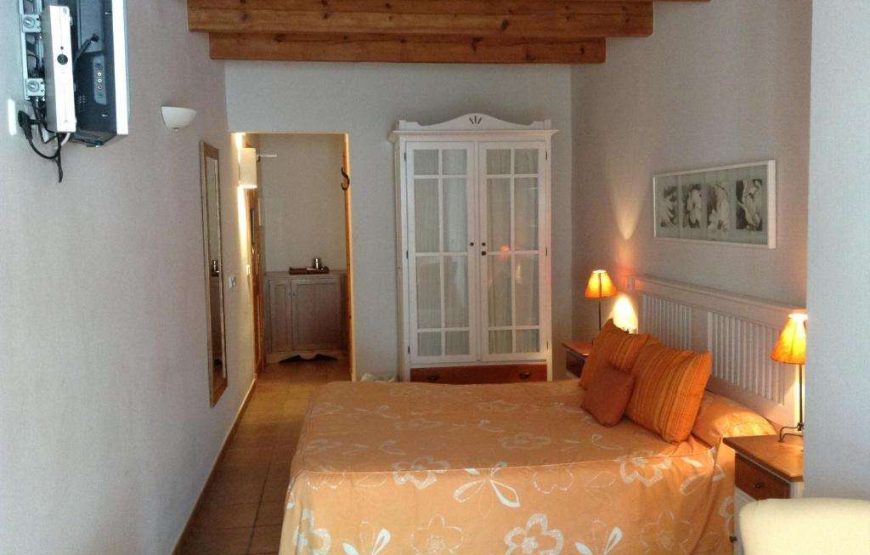 Hotel Es Mercadal