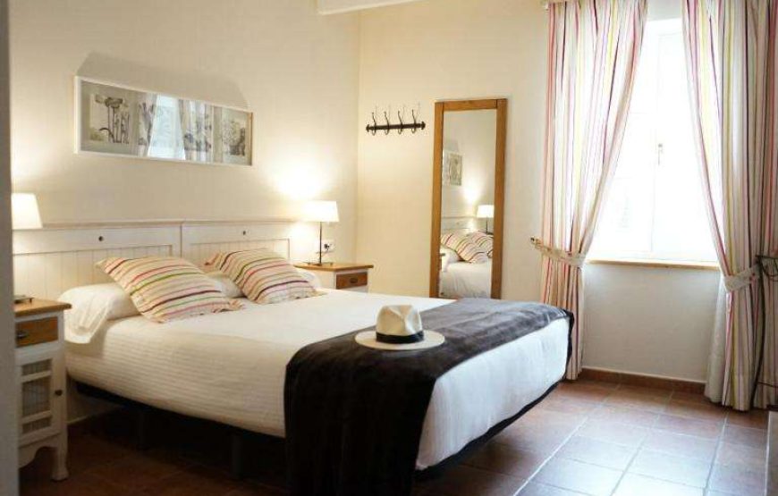 Hotel Es Mercadal