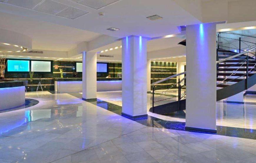 Hotel Sol Milanos Pingüinos