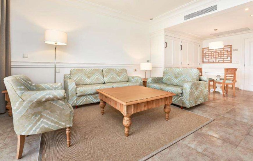 Insotel Punta Prima Prestige Suites & Spa