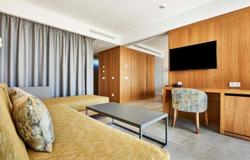 Insotel Punta Prima Prestige Suites & Spa