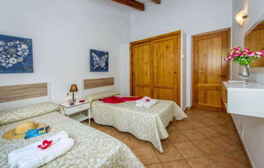 Villa Rosa Tomas