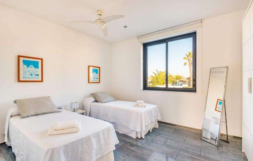 Villa Sea View
